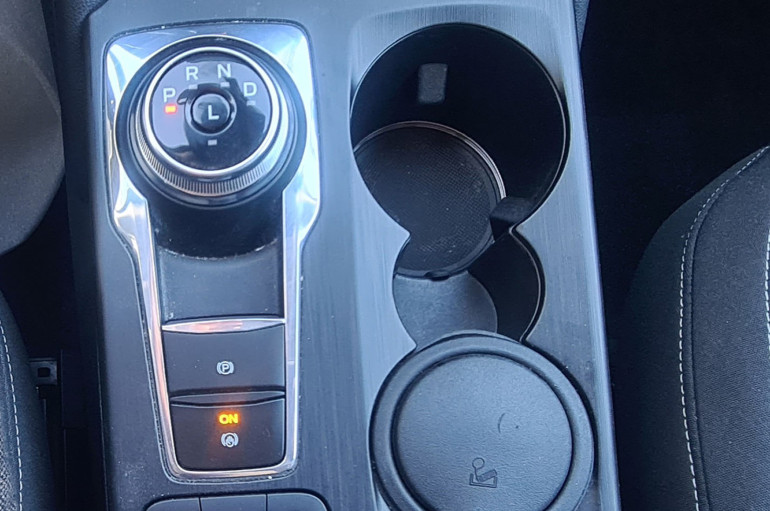 FORD KUGA TITANIUM 2,5 DURATECH FHEV 190 CV