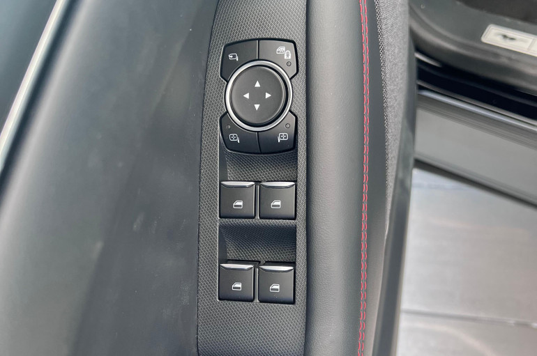 Ford Mustang Mach-E Premium AWD 258 kW 351 CV R.E