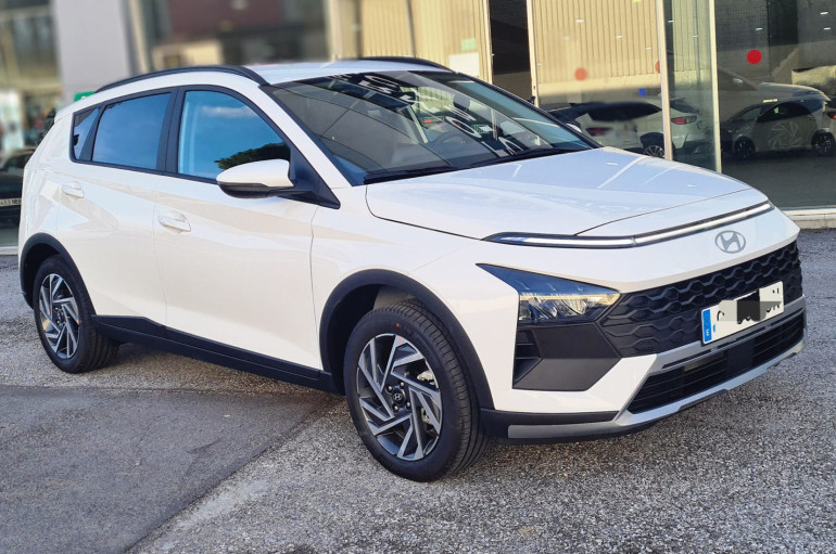 HYUNDAI BAYON TGDI 1,0 100CV 48V MAXX