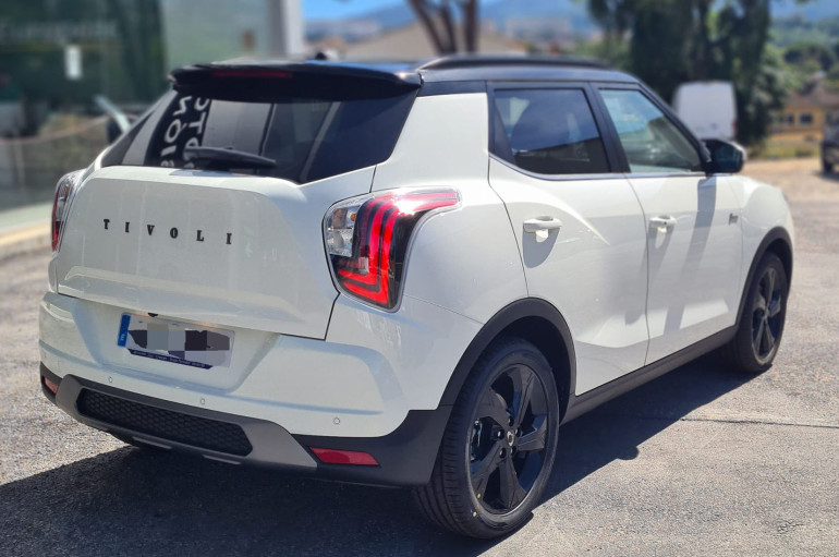 KGM TIVOLI G15 GSR LIMITED 163 CV