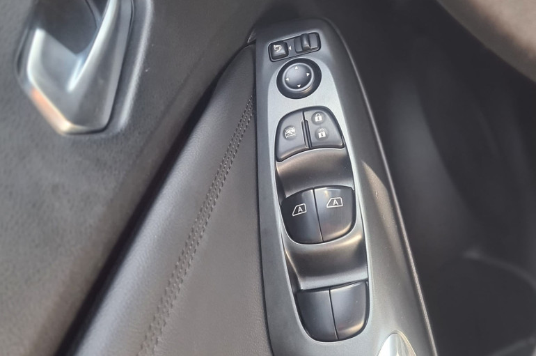 NISSAN JUKE DIG-T 84 kW (114CV) 6M/T N-Connecta