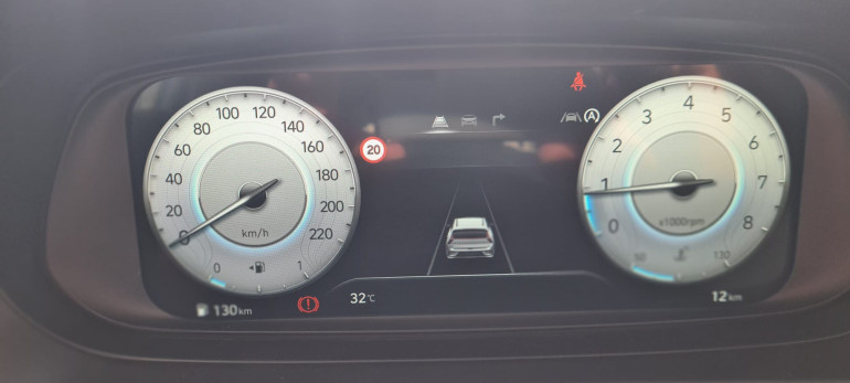 HYUNDAI BAYON 1,0 BLACK LINE